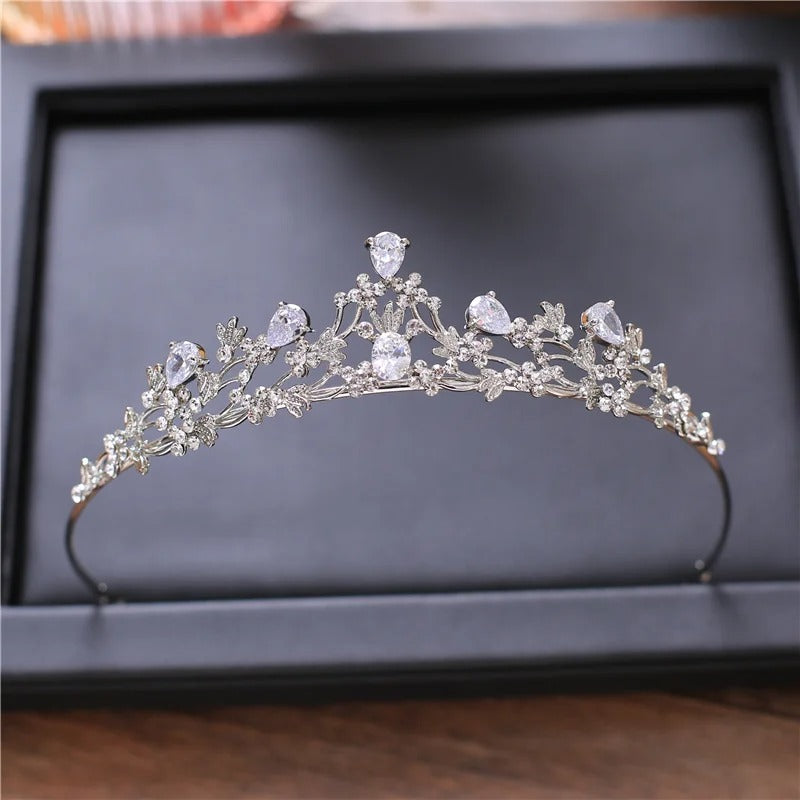 Blumen Tiara