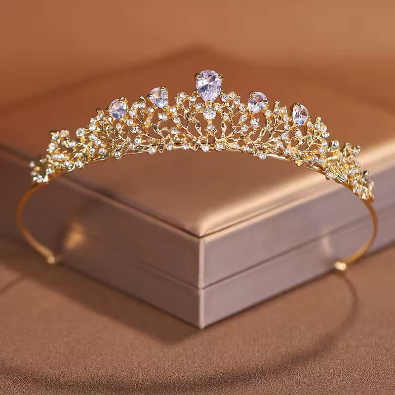 Tiara gold
