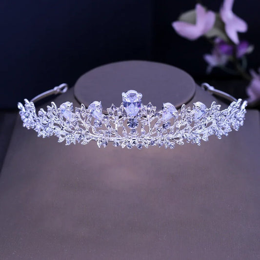 Tiara diadem 